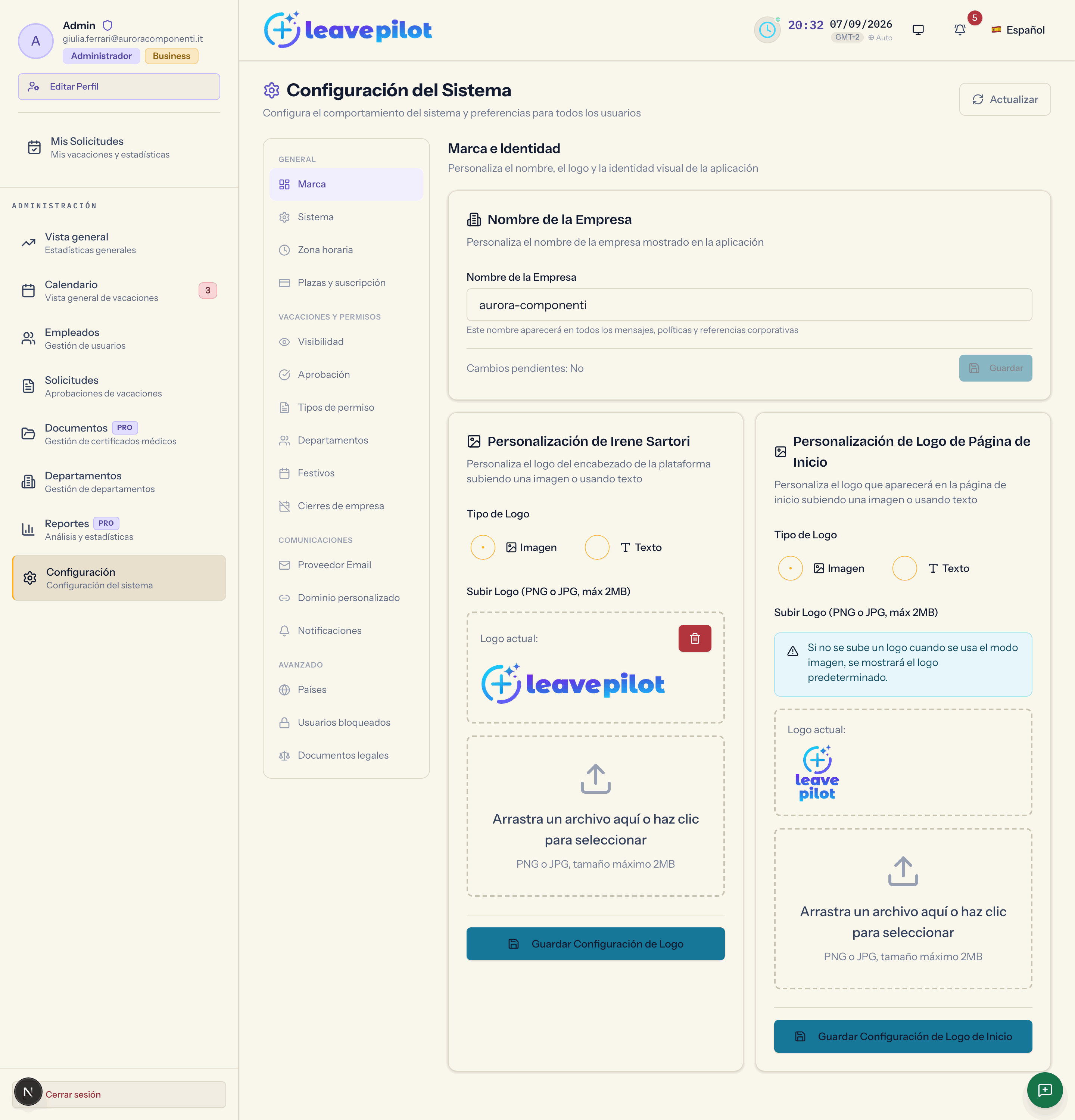 La sección Marca de la configuración, con el nombre de la empresa y los dos recuadros de logotipos